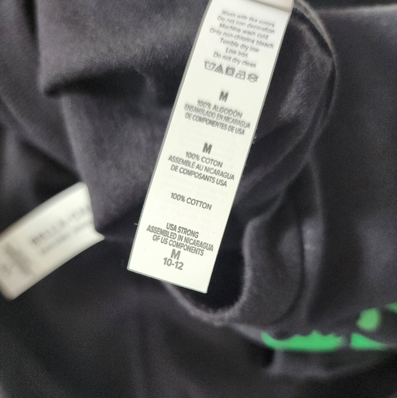 Bella + Canvas Holly Long Sleeve Tee in Black SIze L - Picture 8 of 9